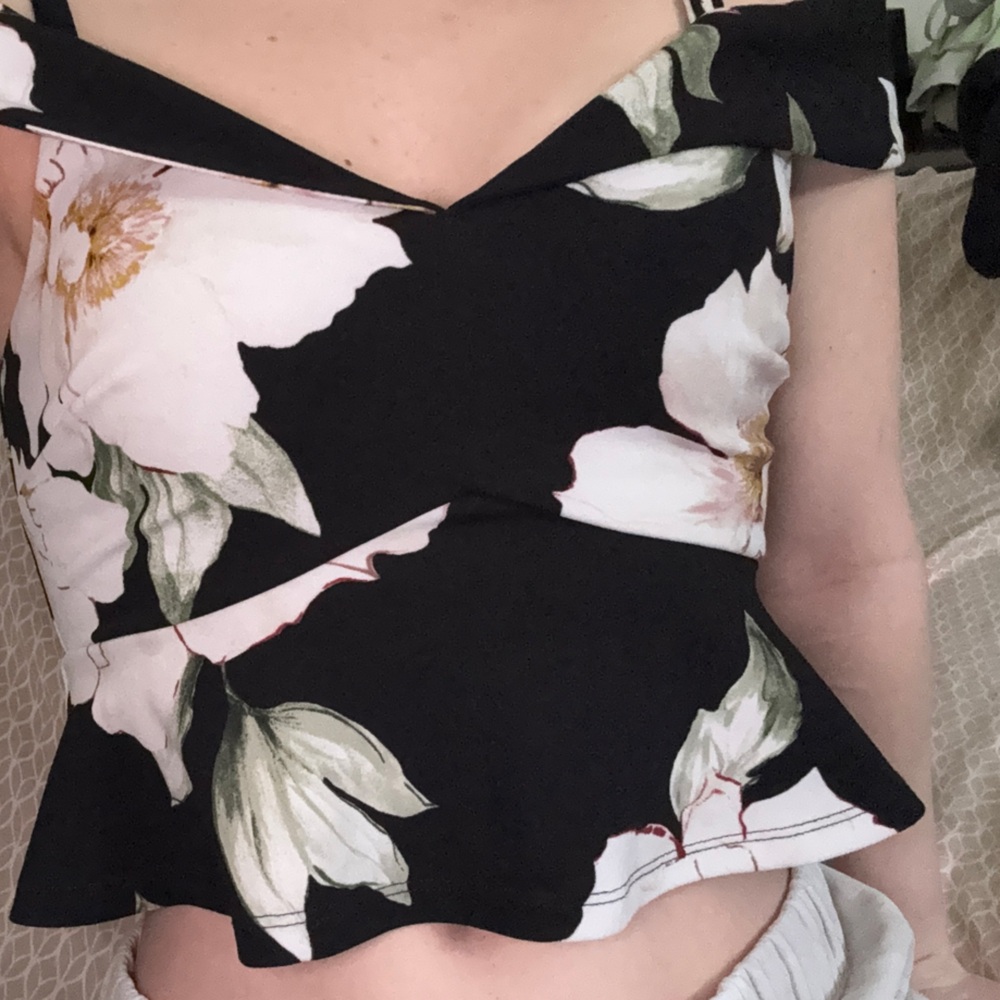 Privy Black and White Floral Crop Top